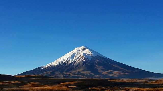🔜 Volcán Cotopaxi 5897msnm 🌎Ecuador 📸nanur&#8230; PH: nanurcos...